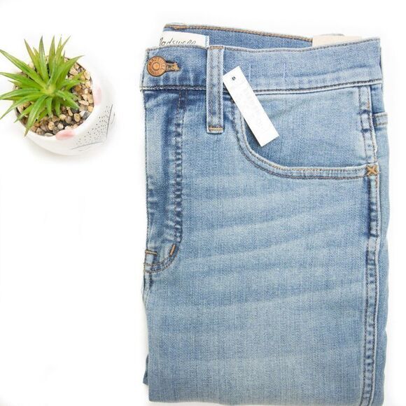 NEW Roadtripper Supersoft Stovepipe Jeans in Plattwood Wash, size 28 - Picture 16 of 16